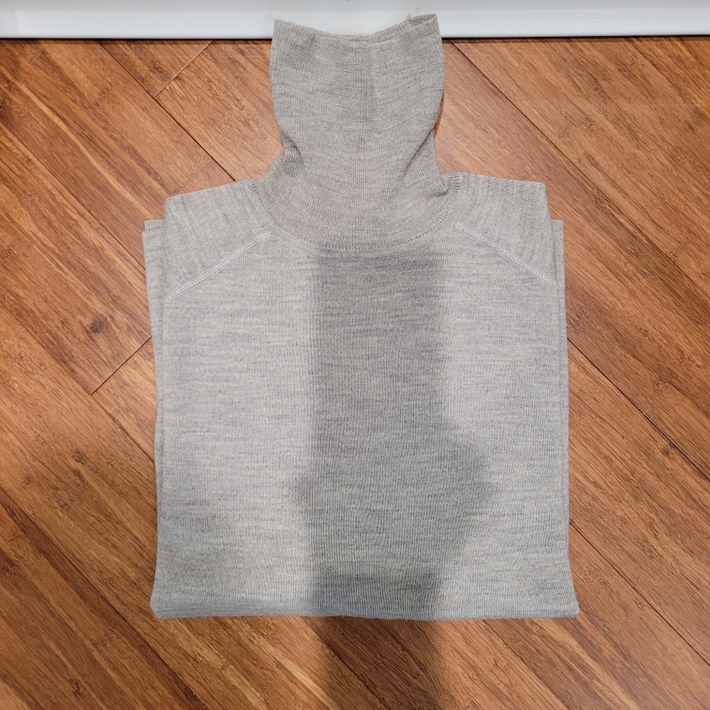DKNY Men's Sweater